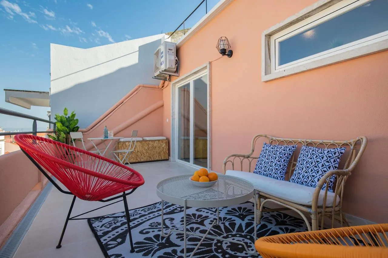 Lovelystay - Sunny 1Bdr Apartment W/Terrace location